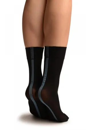 Black With Slate Blue Wide Back Seam Ankle High Socks