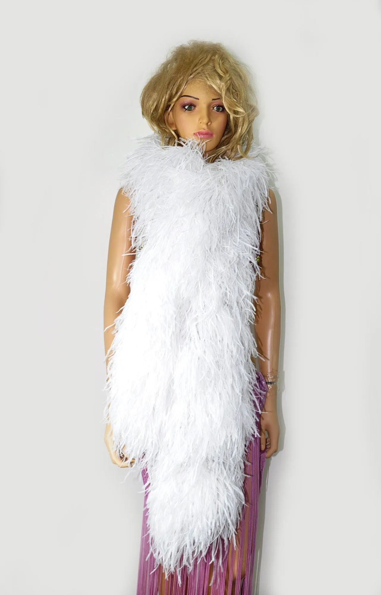 Luxurious White 20 Ply Ostrich Feather Boa